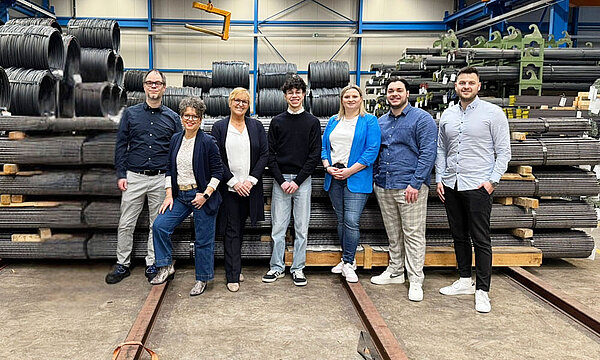 Team Qualitäts- und Edelbaustähle bei Stahl Krebs - Experten für Maschinenbau, Automotive und Werkzeugbau