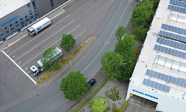 Stahllagerhalle Stahl Krebs Solingen mit LKW-Fuhrpark - 15.000 Tonnen Lagerkapazität für termingetreue Lieferung