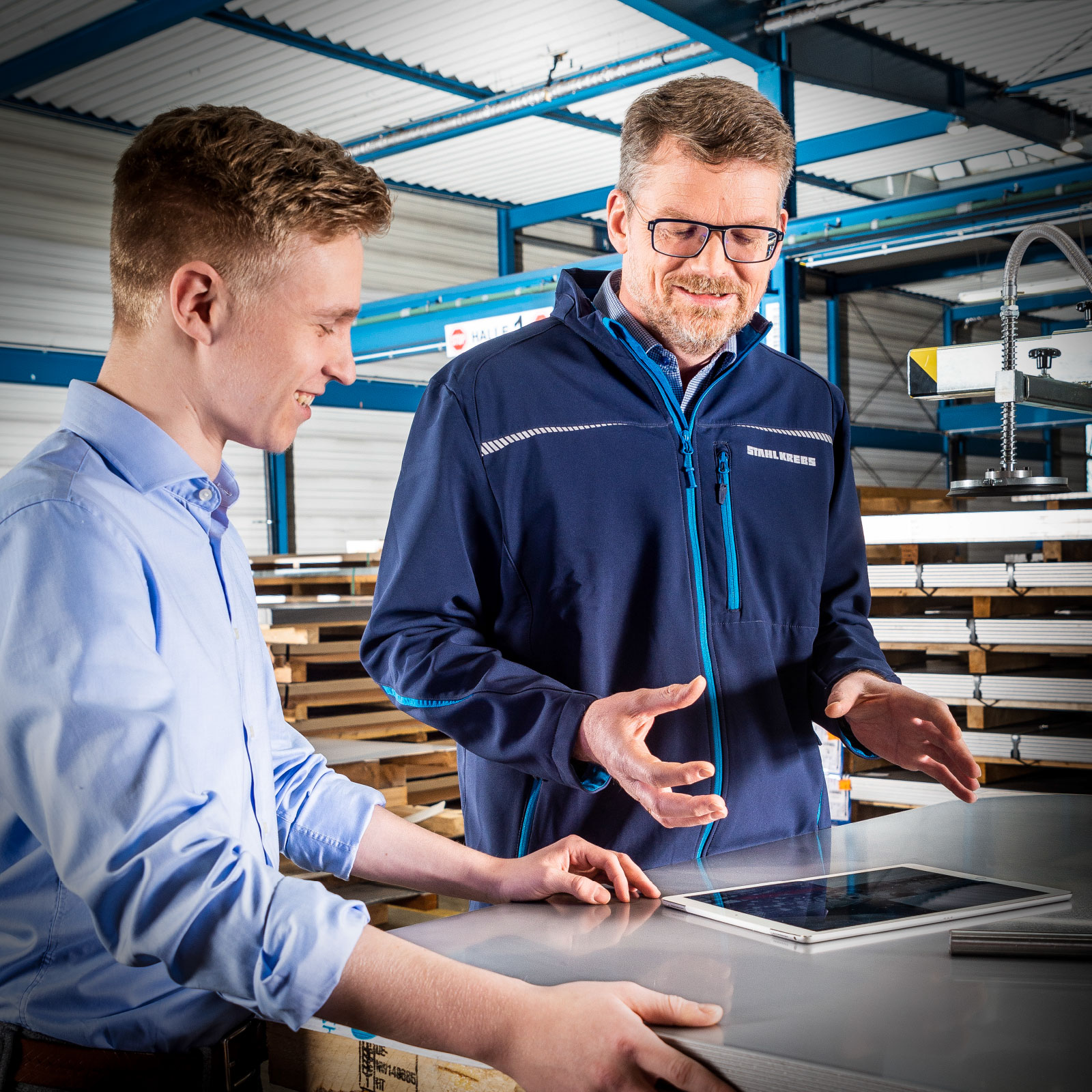 Grossunternehmen-Mittelstand-Branchenspezialist